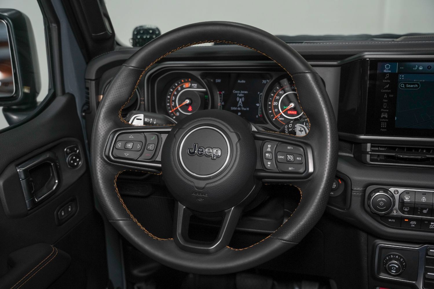 Used 2025 Jeep Wrangler Unlimited Rubicon 392 AWD/4WD image 48