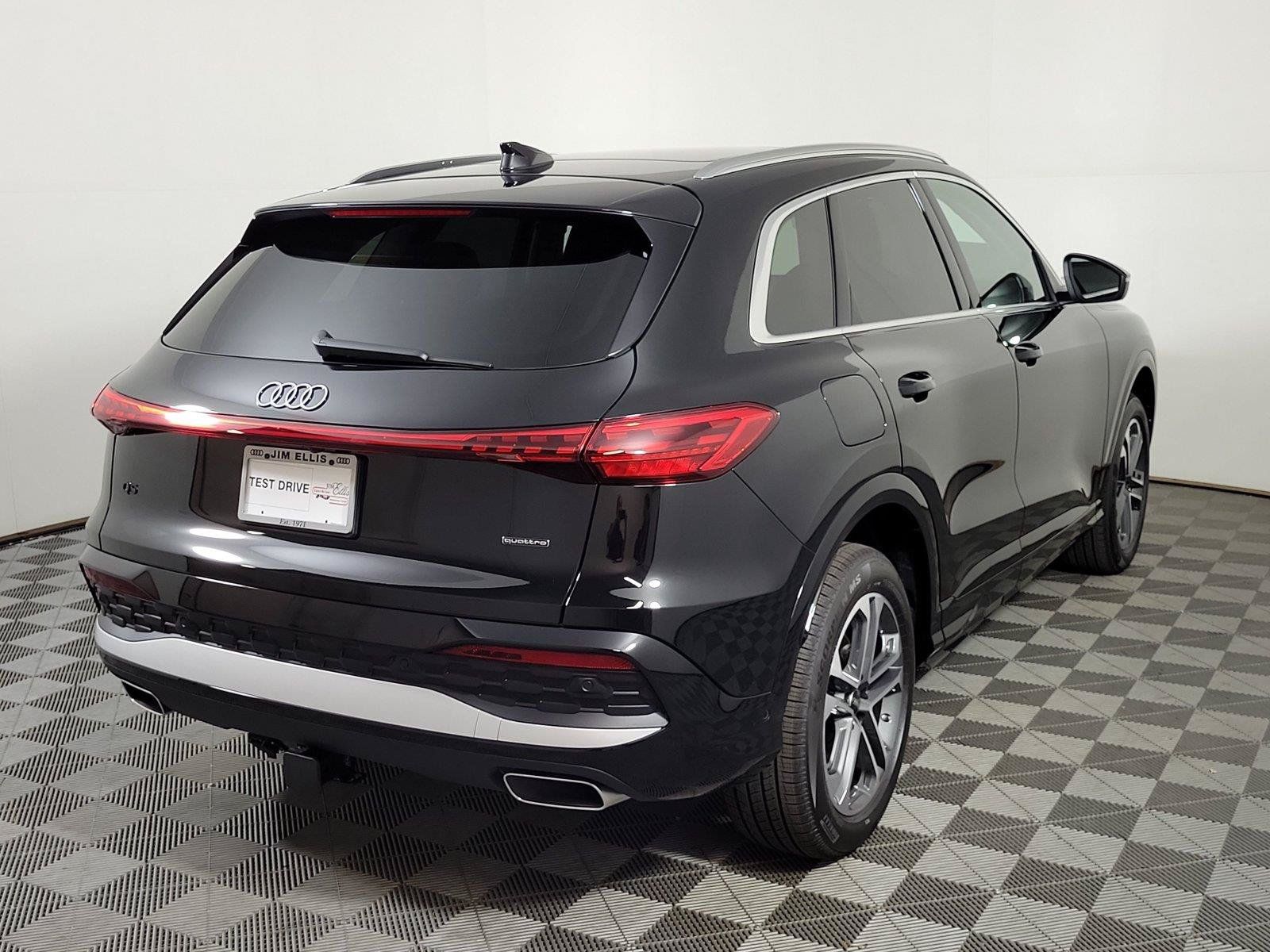 New 2026 Audi Q5 Premium Plus AWD/4WD image 6