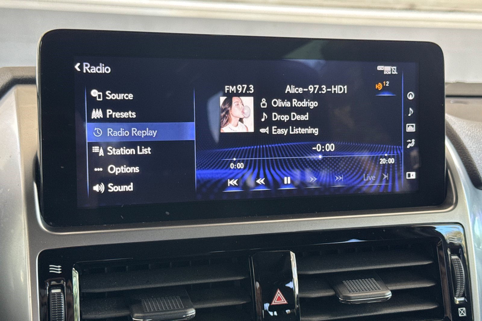 Certified 2023 Lexus GX 460 Premium w/ Premium Plus Package AWD/4WD image 25