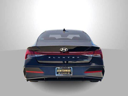 New 2026 Hyundai Elantra Limited image 7