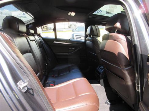 Used 2016 BMW 550i Sedan image 26