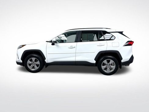 Used 2023 Toyota RAV4 XLE w/ XLE Grade Weather Package AWD/4WD image 12