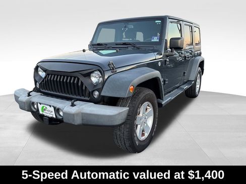 Used 2018 Jeep Wrangler Unlimited Sport S image 4