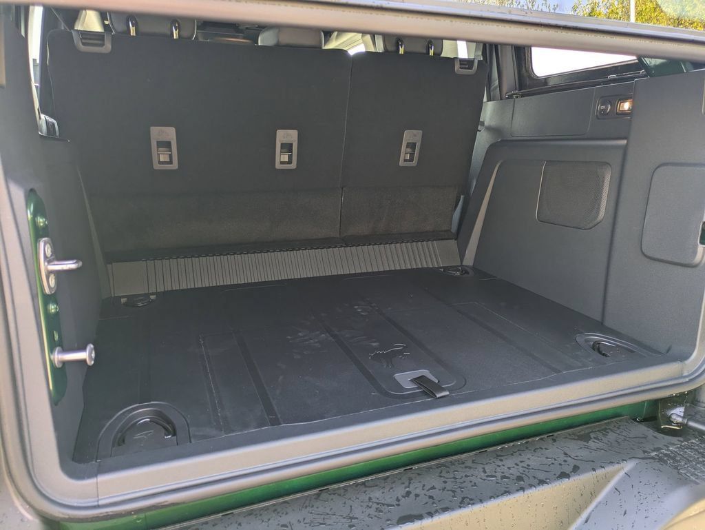 New 2025 Ford Bronco Badlands w/ Sasquatch Package AWD/4WD image 7