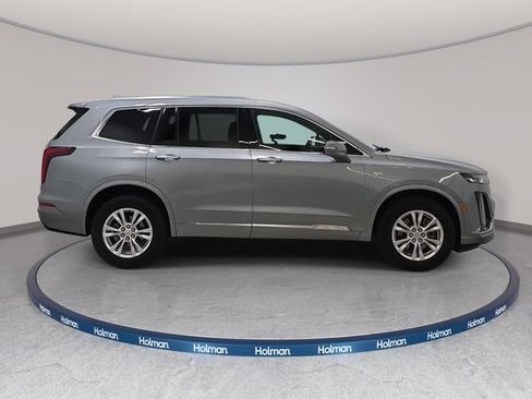 Certified 2024 Cadillac XT6 Luxury AWD/4WD image 4