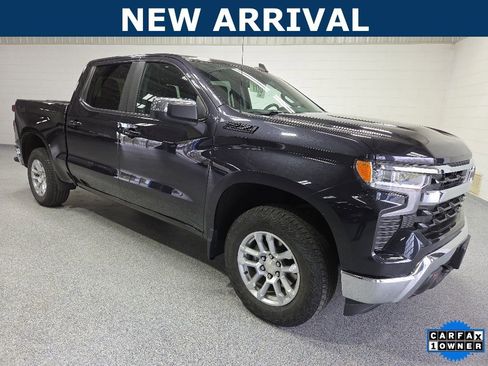 Used 2023 Chevrolet Silverado 1500 LT AWD/4WD image 1
