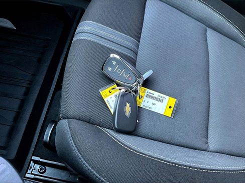 Used 2024 Chevrolet Blazer LT w/ Convenience Package image 29