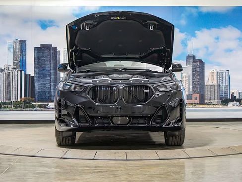 Used 2026 BMW X6 M60i w/ Climate Comfort Package AWD/4WD image 4