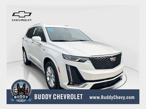 Used 2023 Cadillac XT6 Luxury image 1