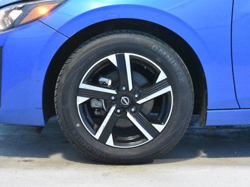 Certified 2024 Nissan Sentra SV FWD image 21