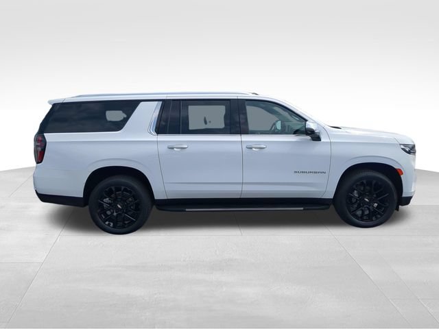 Used 2023 Chevrolet Suburban Premier w/ Premium Package 2 AWD/4WD image 7