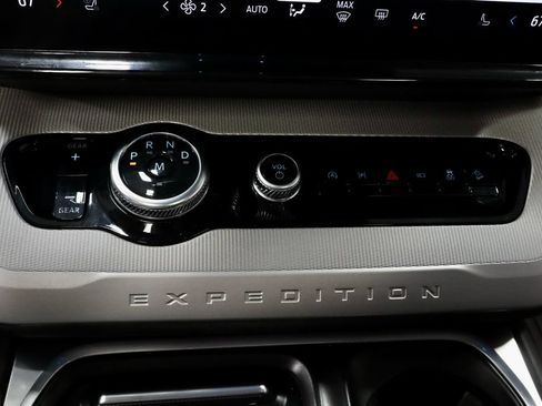 Used 2026 Ford Expedition Max Active AWD/4WD image 30