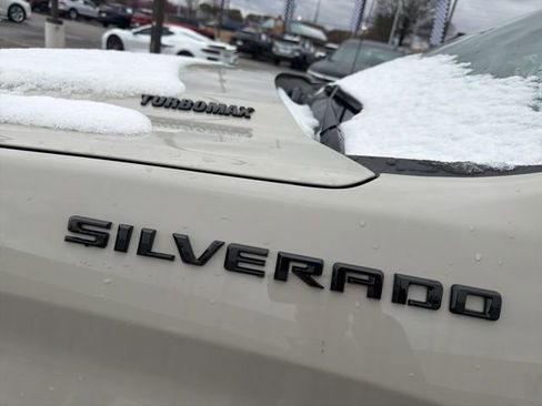 Used 2026 Chevrolet Silverado 1500 Custom w/ Turbomax Blackout Package image 11