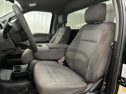 Used 2017 Ford F150 XLT w/ Trailer Tow Package AWD/4WD image 16
