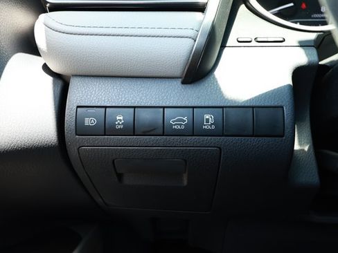 Used 2022 Toyota Camry LE FWD image 15