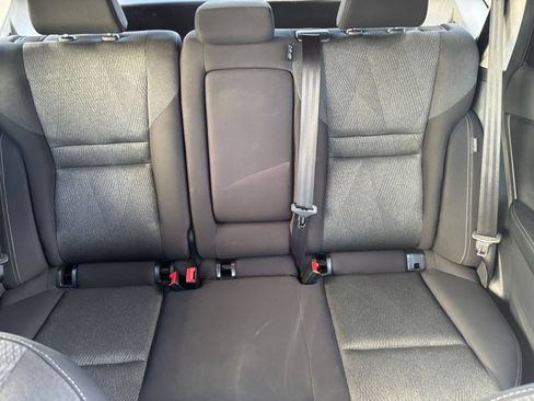 Used 2025 Nissan Rogue SV AWD/4WD image 40