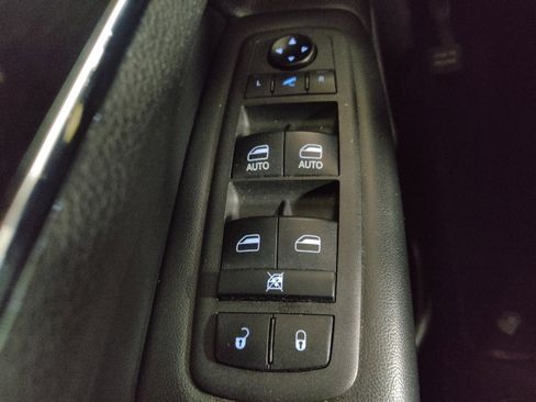 Used 2021 Jeep Grand Cherokee Trailhawk AWD/4WD image 27