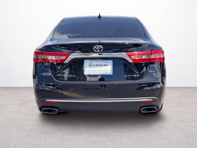 Used 2018 Toyota Avalon Limited FWD image 4