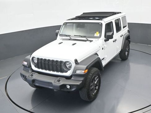 New 2026 Jeep Wrangler Sport S image 40