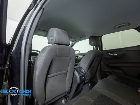 Used 2020 Chevrolet Blazer LT FWD image 24