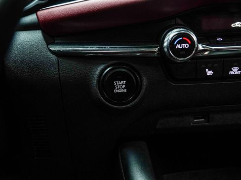 Used 2019 MAZDA MAZDA3 AWD Hatchback w/ Premium Pkg image 23