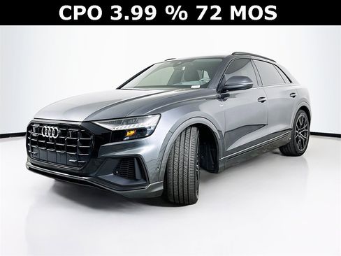Used 2023 Audi Q8 Prestige w/ Prestige Package image 2