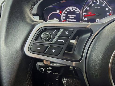 Used 2023 Porsche Cayenne S AWD/4WD image 13