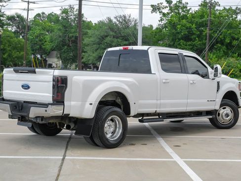 Used 2017 Ford F350 Lariat w/ Lariat Ultimate Package image 8