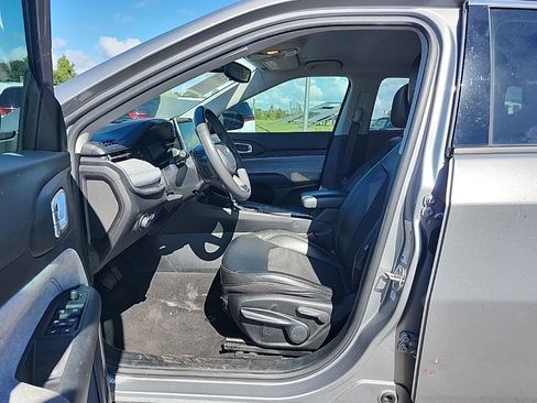 Certified 2022 Jeep Compass Latitude image 20