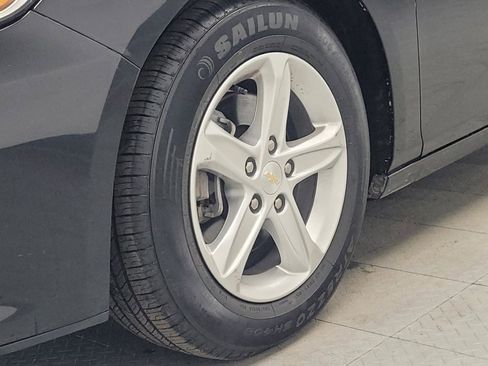 Used 2023 Chevrolet Malibu LT image 31