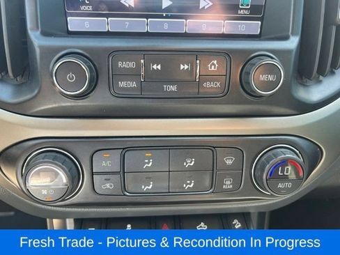 Used 2015 Chevrolet Colorado Z71 AWD/4WD image 15