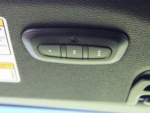 Used 2023 Jeep Wrangler Unlimited w/ Cold Weather Group AWD/4WD image 29