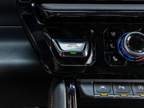 Used 2022 GMC Sierra 1500 AT4 w/ AT4 Premium Package image 22