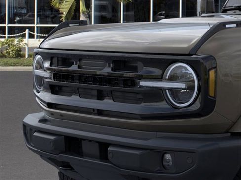 New 2025 Ford Bronco Outer Banks image 19