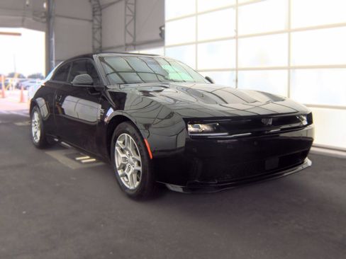 Used 2025 Dodge Charger Daytona R/T w/ Quick Order Package 25M R/T AWD/4WD image 2