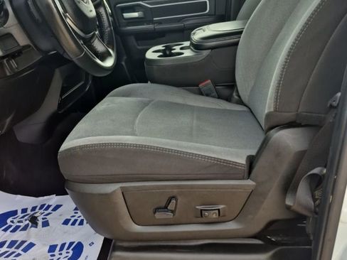 Used 2024 RAM 2500 Big Horn AWD/4WD image 22