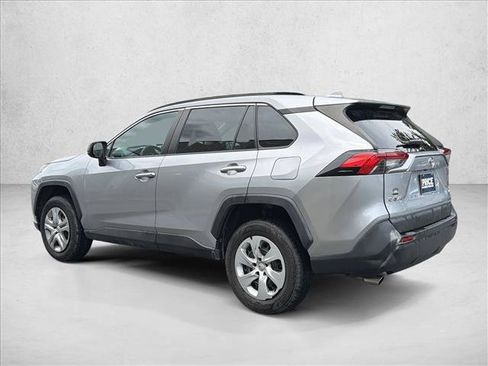 Used 2021 Toyota RAV4 LE AWD/4WD image 7