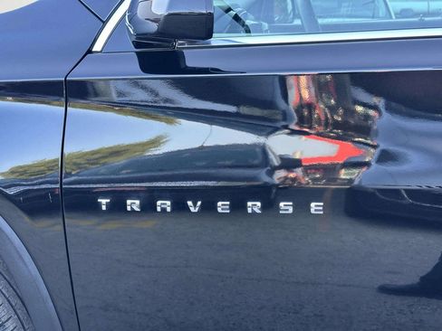 Used 2019 Chevrolet Traverse LS FWD image 34