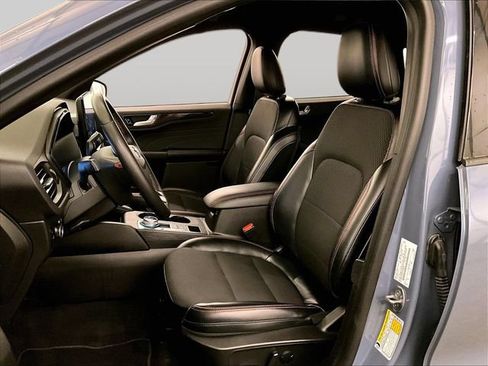 Certified 2023 Ford Escape ST-Line Elite AWD/4WD image 24