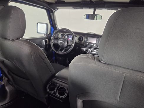 Used 2020 Jeep Gladiator Sport AWD/4WD image 30