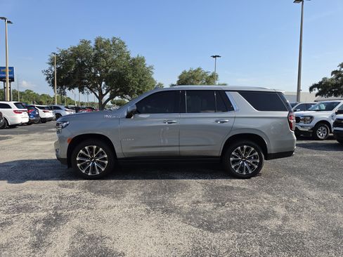 Used 2024 Chevrolet Tahoe High Country w/ LPO, Illumination Package AWD/4WD image 9