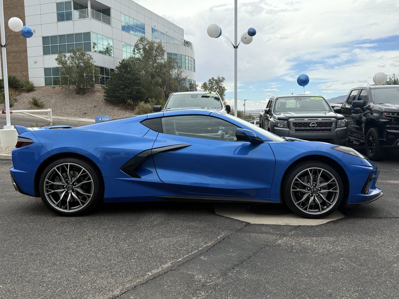 Used 2024 Chevrolet Corvette Stingray Preferred Cpe w/ Z51 Performance Package RWD image 4
