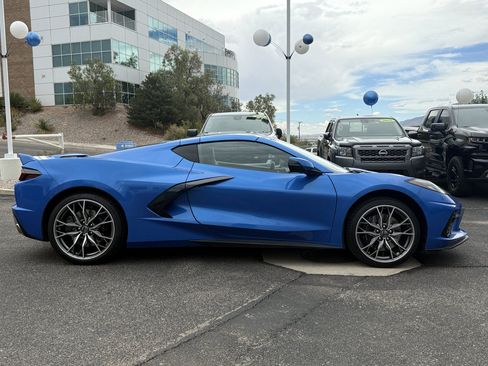 Used 2024 Chevrolet Corvette Stingray Preferred Cpe w/ Z51 Performance Package RWD image 4