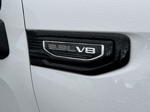 Used 2022 GMC Sierra 1500 Elevation image 11