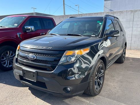 Used 2015 Ford Explorer Sport w/ Equipment Group 401A AWD/4WD image 2