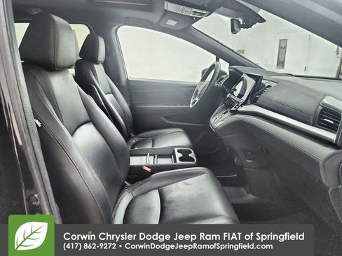 Used 2024 Honda Odyssey Sport image 32