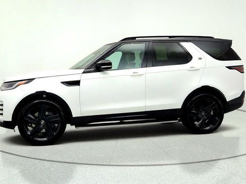 Used 2025 Land Rover Discovery Dynamic SE AWD/4WD image 8