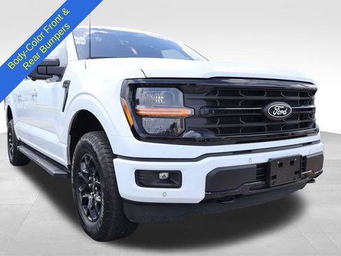 Used 2025 Ford F150 XLT w/ Equipment Group 302A MID AWD/4WD image 9