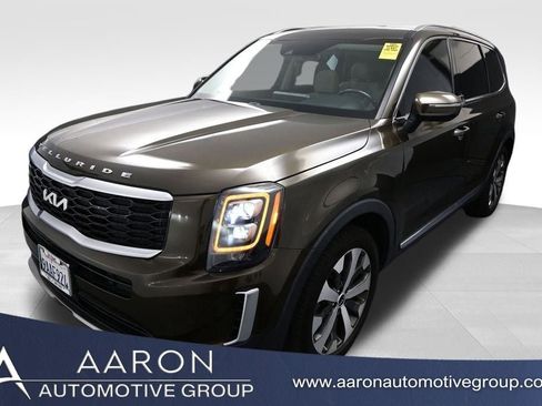 Used 2022 Kia Telluride EX w/ EX Premium Package FWD image 1