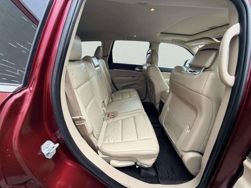 Used 2017 Jeep Grand Cherokee Limited AWD/4WD image 22